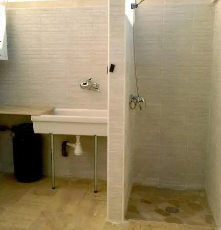 Dimora Arnesano Holiday home *